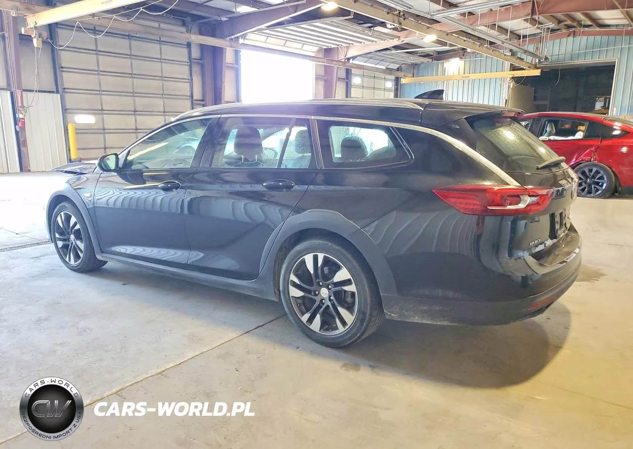 2018 Buick Regal Tourx Essence VIN:W04GV8SX2J1052051 - 2