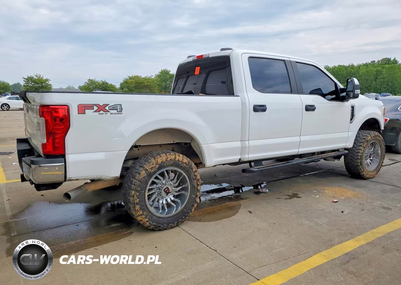 2020 Ford F250 Super Duty VIN:1FT7W2B67LEE18539 - 3