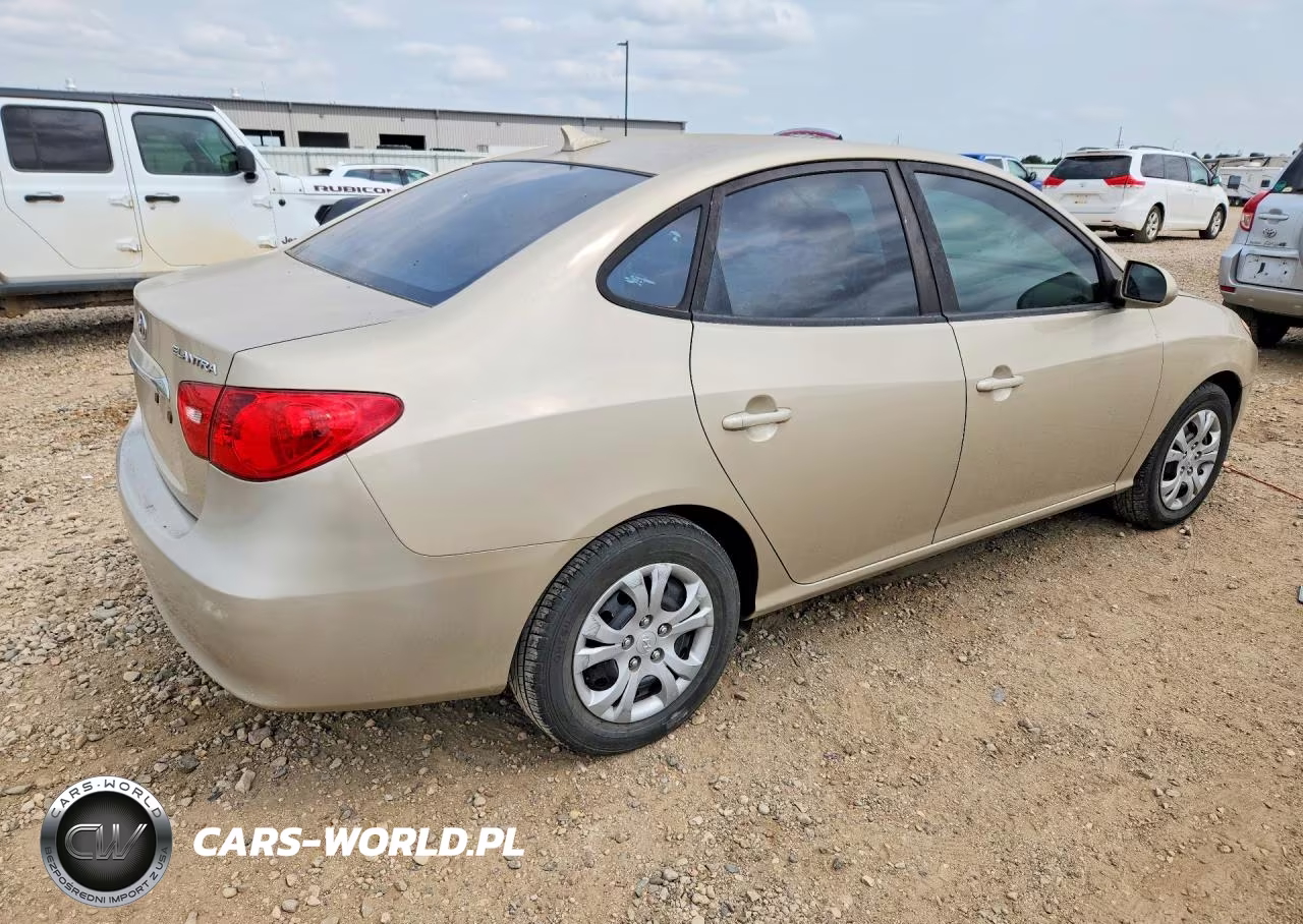 2010 Hyundai Elantra Gls VIN:KMHDU4AD1AU067937 - 3