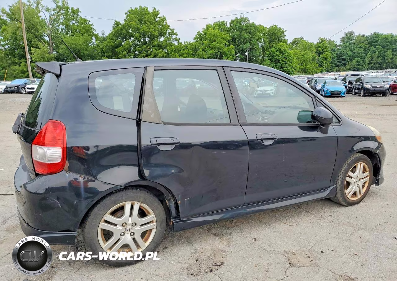 2007 Honda Fit S VIN:JHMGD37647S054896 - 3