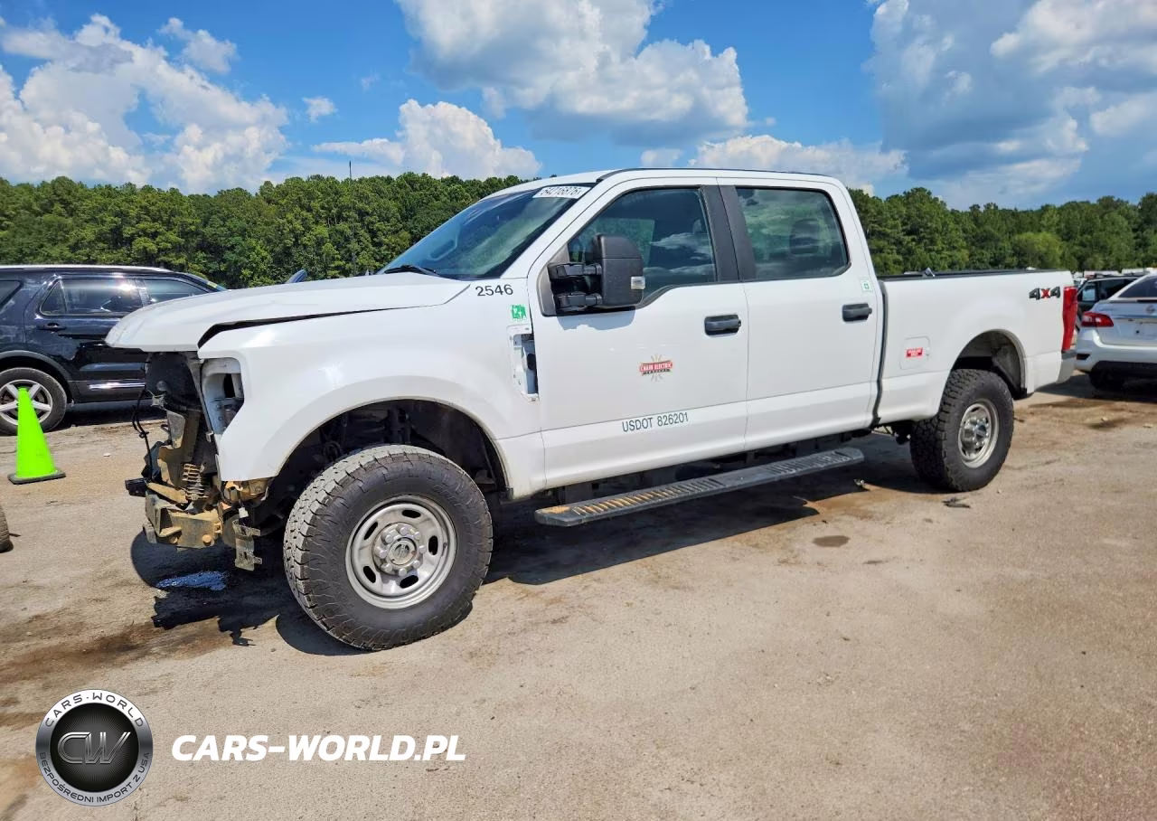 2022 Ford F250 Super Duty – zdjęcie 1 z 12