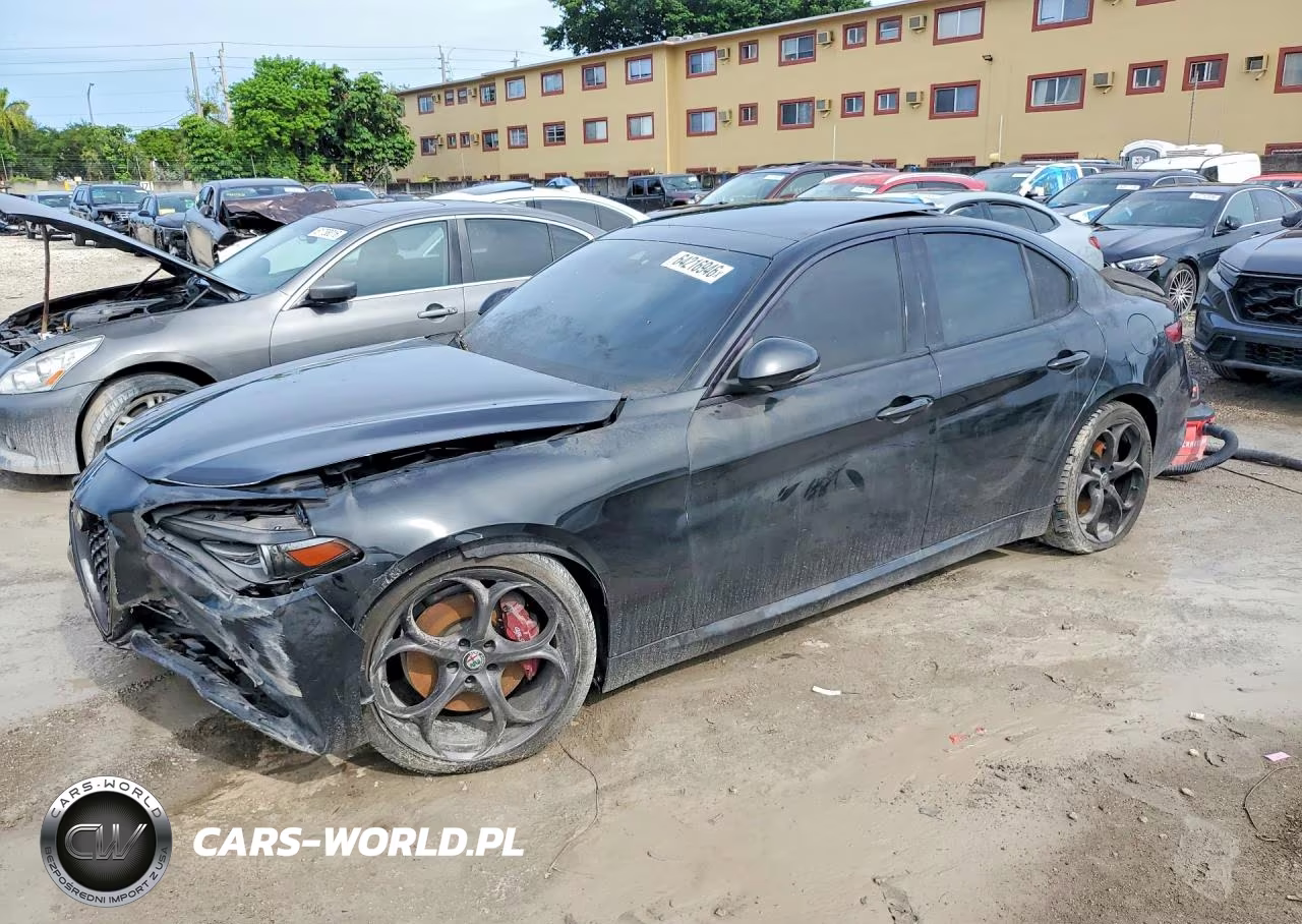 2017 Alfa Romeo Giulia Ti