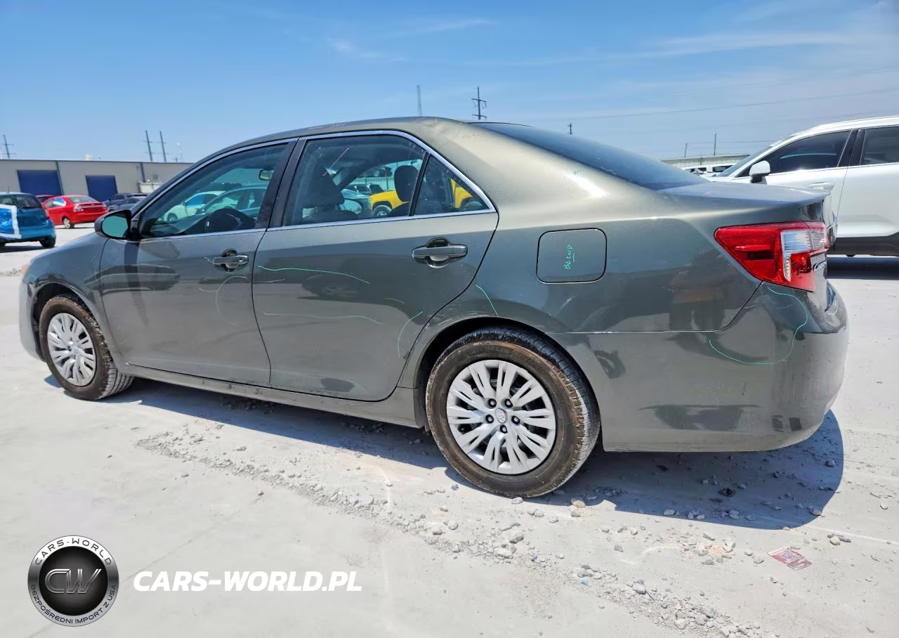 2012 Toyota Camry L VIN:4T1BF1FK5CU592428 - 2