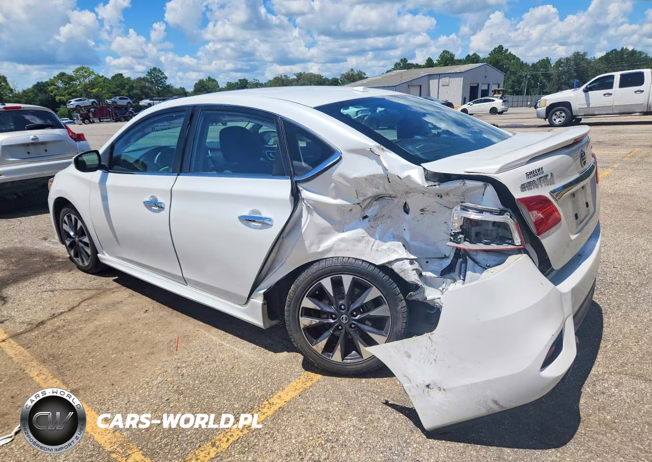 2017 Nissan Sentra Sr Turbo VIN:3N1CB7AP7HY327575 - 2