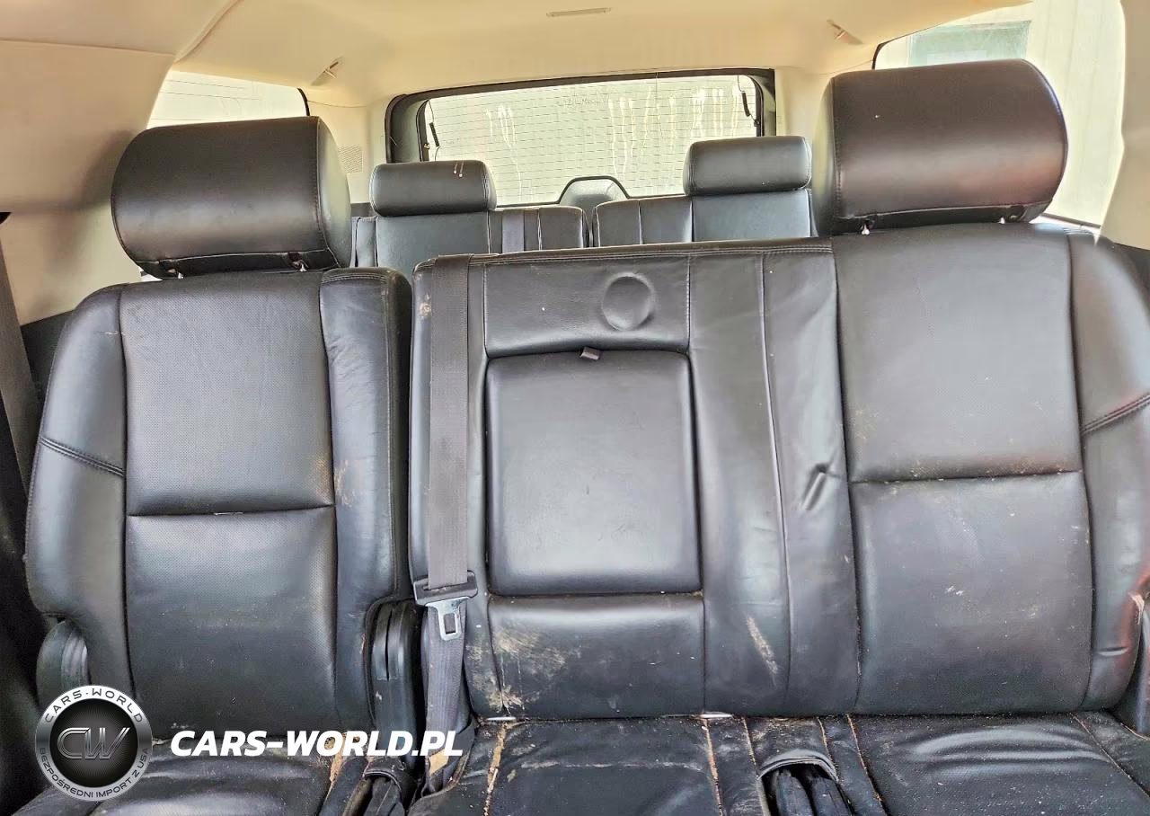 2010 Cadillac Escalade Esv Luxury VIN:1GYUKHEF1AR239619 - 10