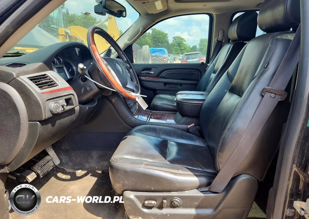2010 Cadillac Escalade Esv Luxury VIN:1GYUKHEF1AR239619 - 7