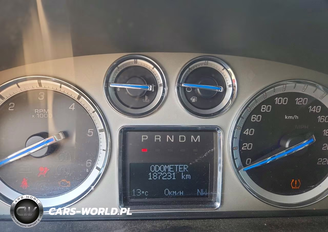 2010 Cadillac Escalade Esv Luxury VIN:1GYUKHEF1AR239619 - 9
