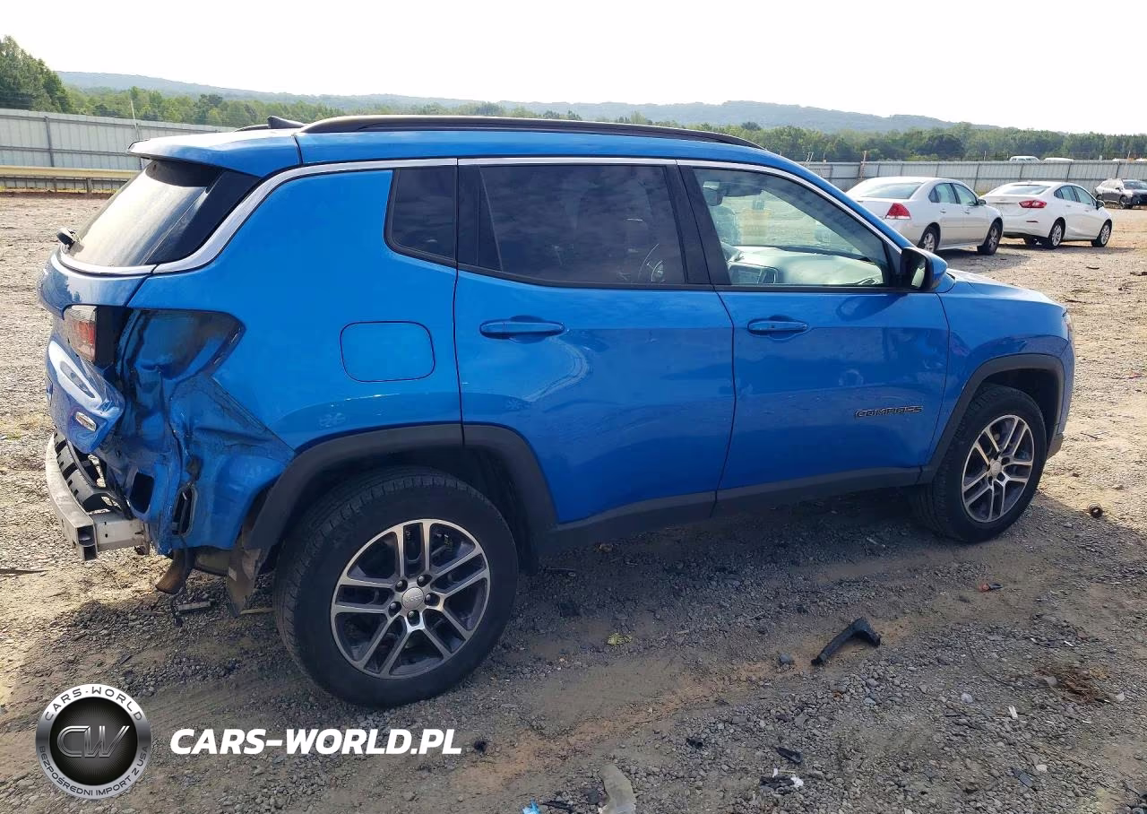 2017 Jeep Compass Latitude VIN:3C4NJDBB3HT631557 - 3