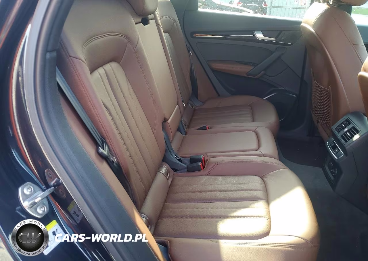 2020 Audi Q5 Premium Plus VIN:WA1BNAFY4L2024821 - 11