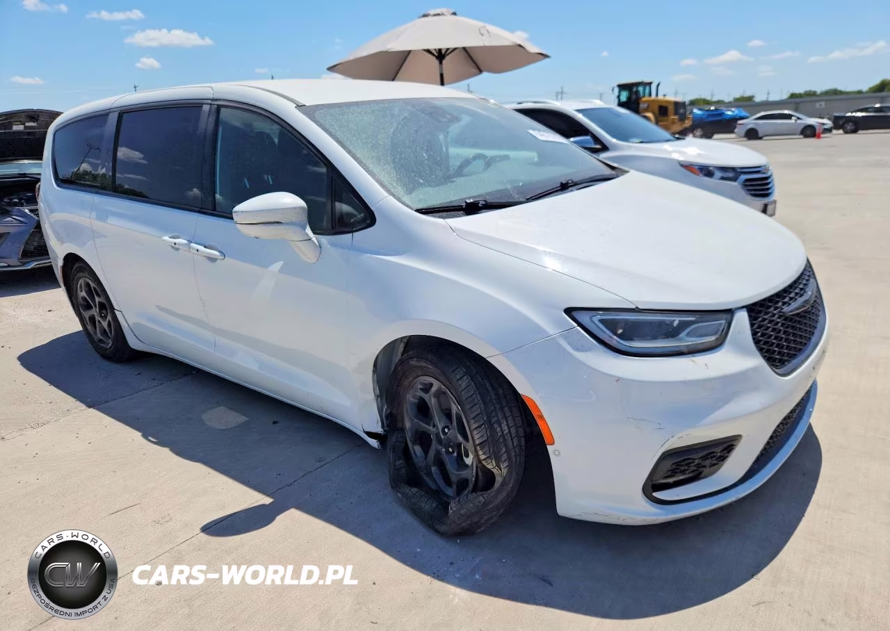 2022 Chrysler Pacifica Hybrid Touring L VIN:2C4RC1L77NR127323 - 4
