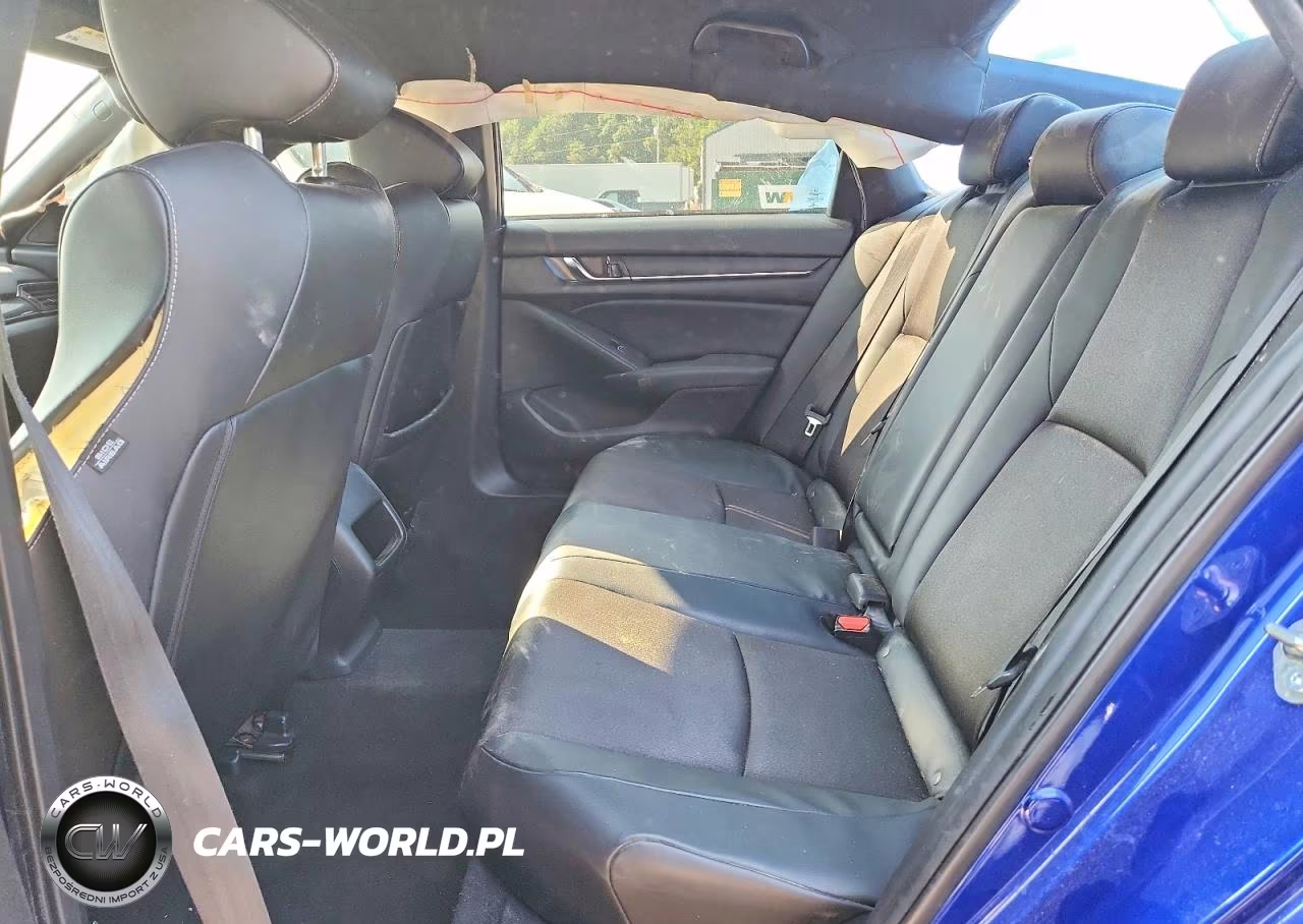 2018 Honda Accord Sport VIN:1HGCV1F37JA221520 - 10
