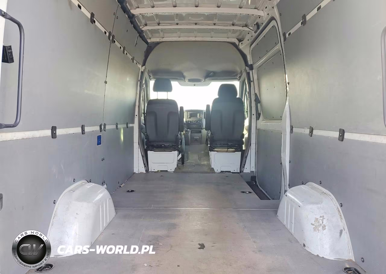 2016 Mercedes-Benz Sprinter 2500 VIN:WD3PE7DDXGP263114 - 10