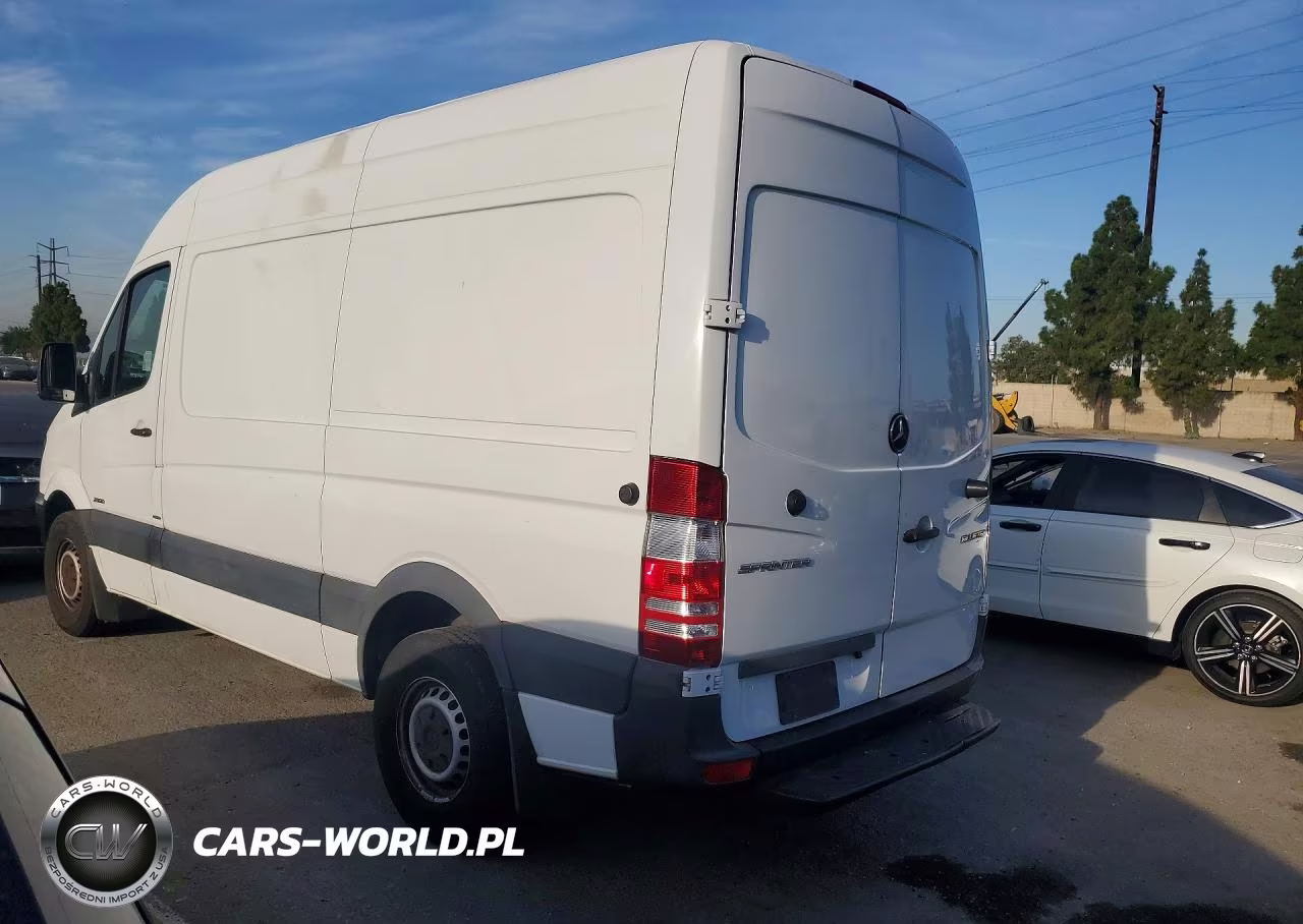 2016 Mercedes-Benz Sprinter 2500 VIN:WD3PE7DDXGP263114 - 2