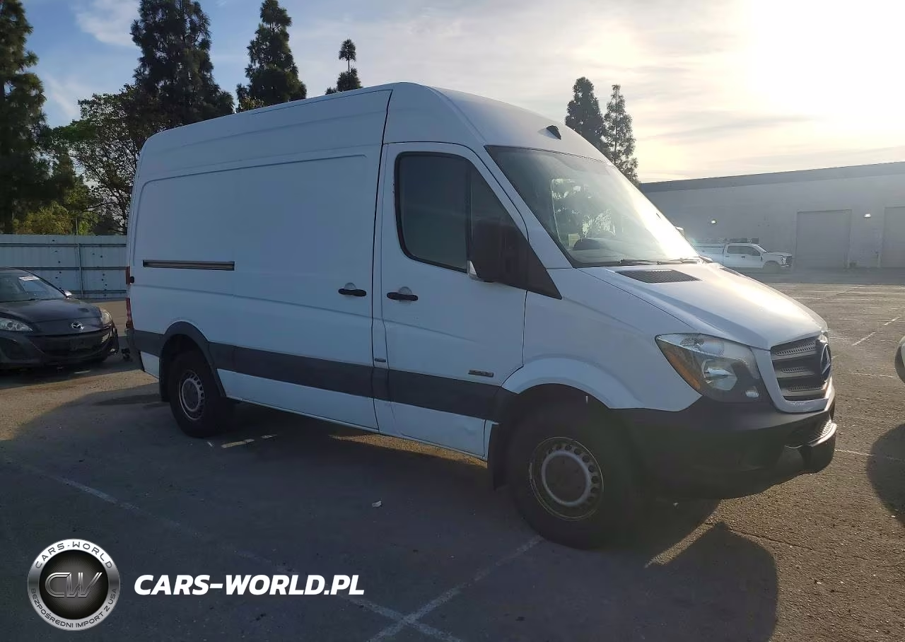 2016 Mercedes-Benz Sprinter 2500 VIN:WD3PE7DDXGP263114 - 4