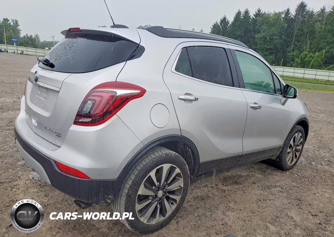 2018 Buick Encore Essence VIN:KL4CJGSB4JB619122 - 3