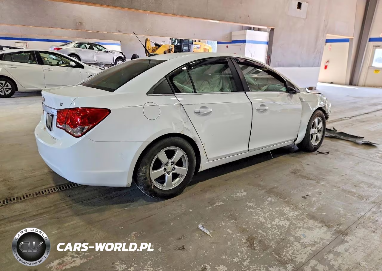 2014 Chevrolet Cruze Lt VIN:1G1PC5SB8E7380956 - 3