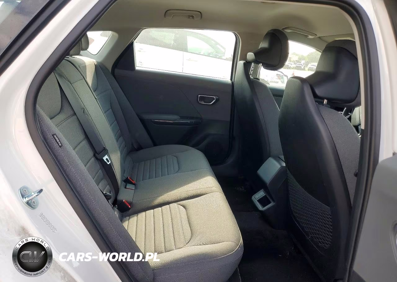 2025 Kia K4 Ex VIN:3KPFU4DE9SE191973 - 10