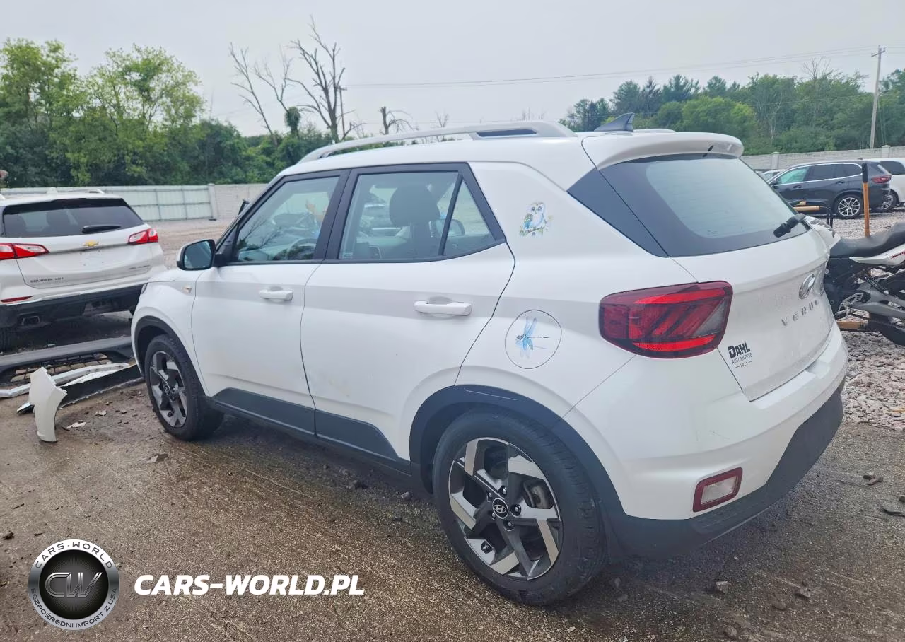 2022 Hyundai Venue Sel VIN:KMHRC8A39NU163537 - 2
