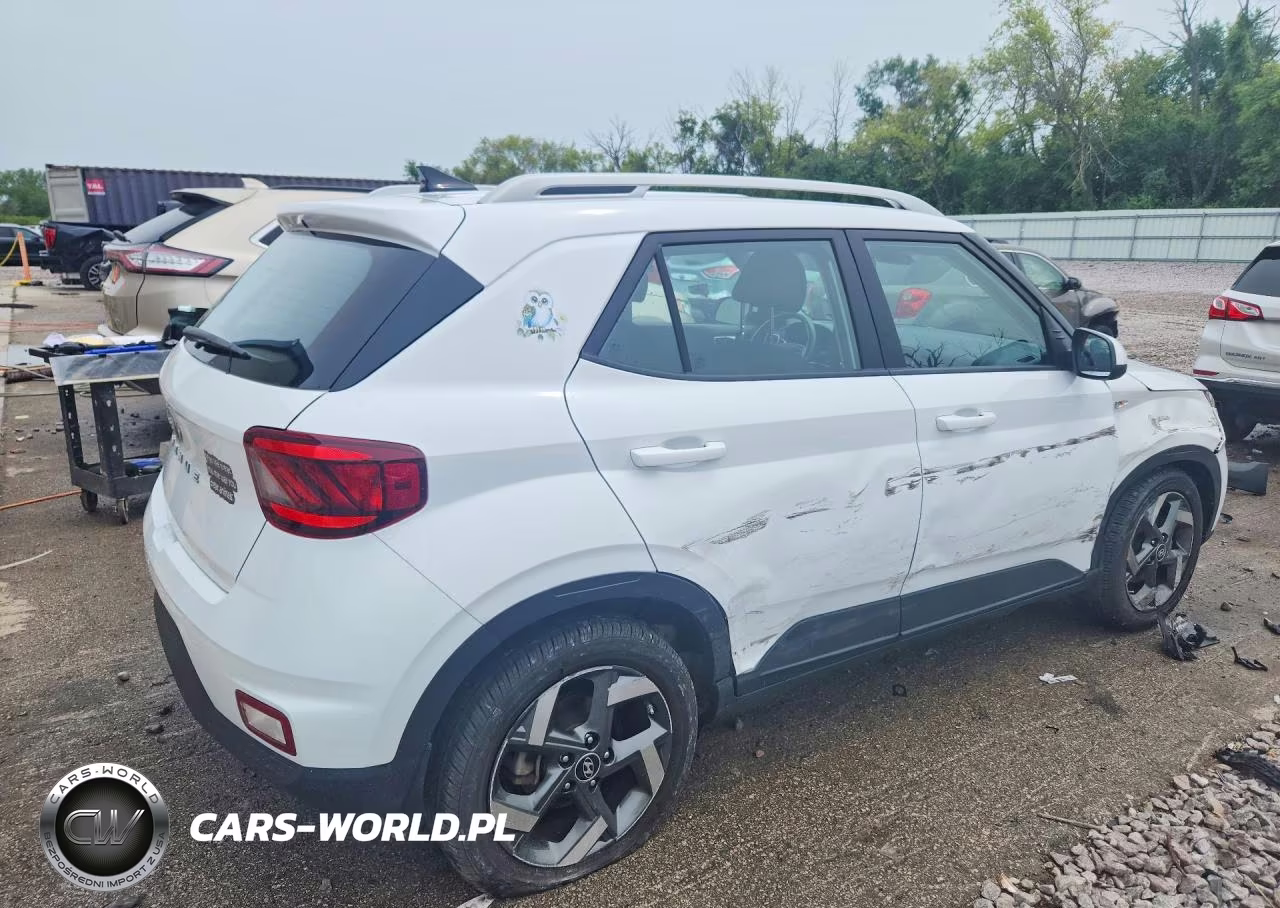 2022 Hyundai Venue Sel VIN:KMHRC8A39NU163537 - 3