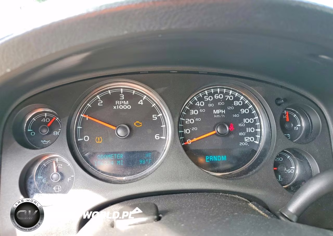 2009 Chevrolet Tahoe VIN:1GNEC23329R210839 - 9