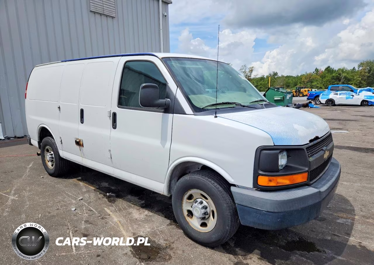 2016 Chevrolet Express G2500 VIN:1GCWGAFFXG1336427 - 4