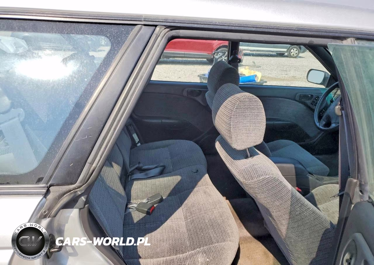 1998 Subaru Legacy L VIN:4S3BK4357W7311975 - 10