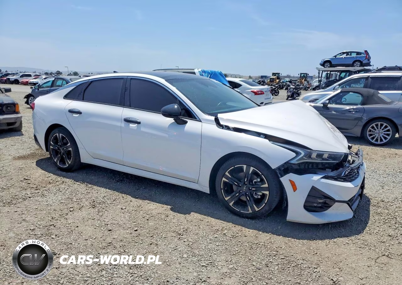 2023 Kia K5 Gt Line VIN:5XXG64J29PG180933 - 4
