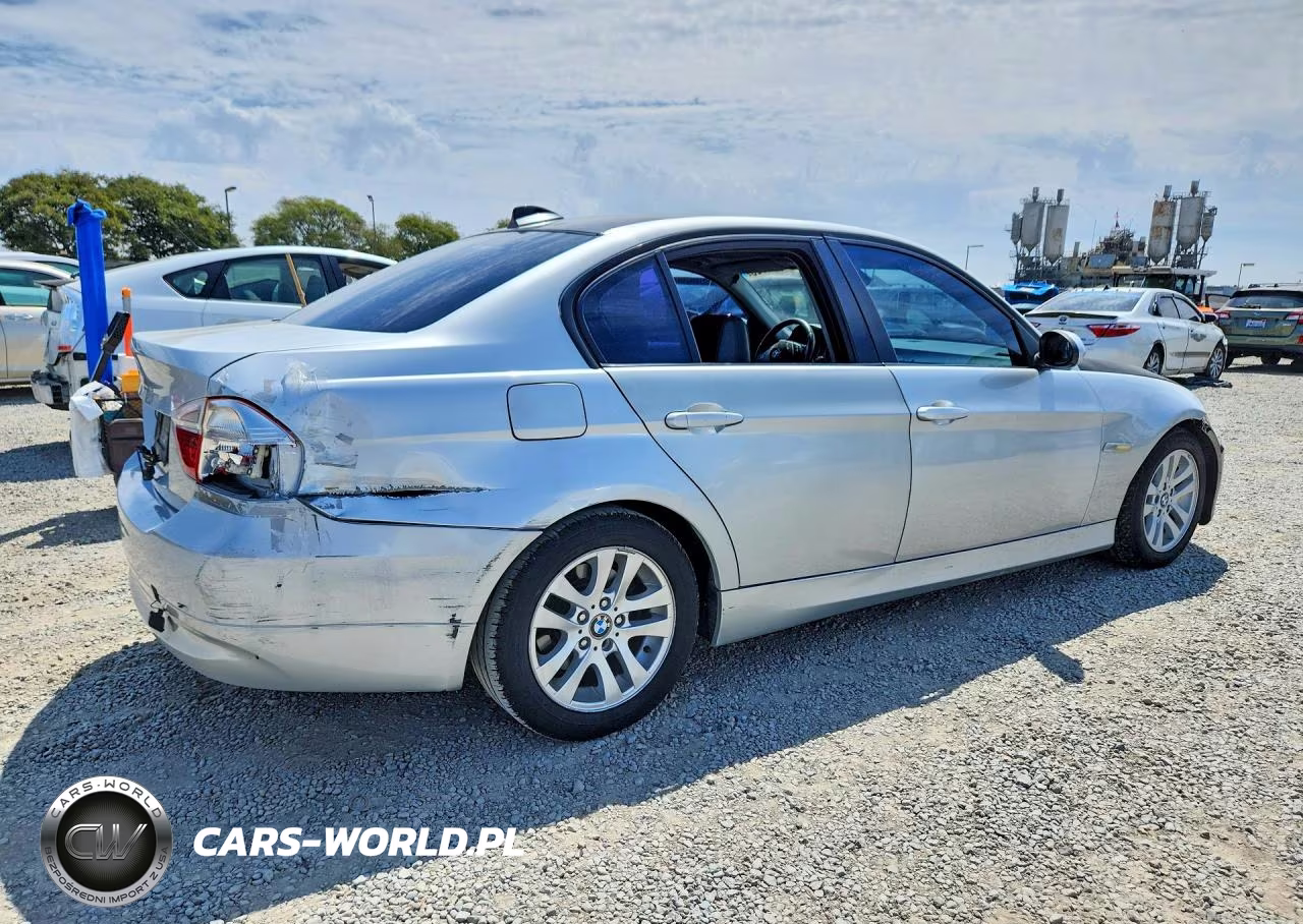 2007 BMW 328 I VIN:WBAVA33517PG50274 - 3