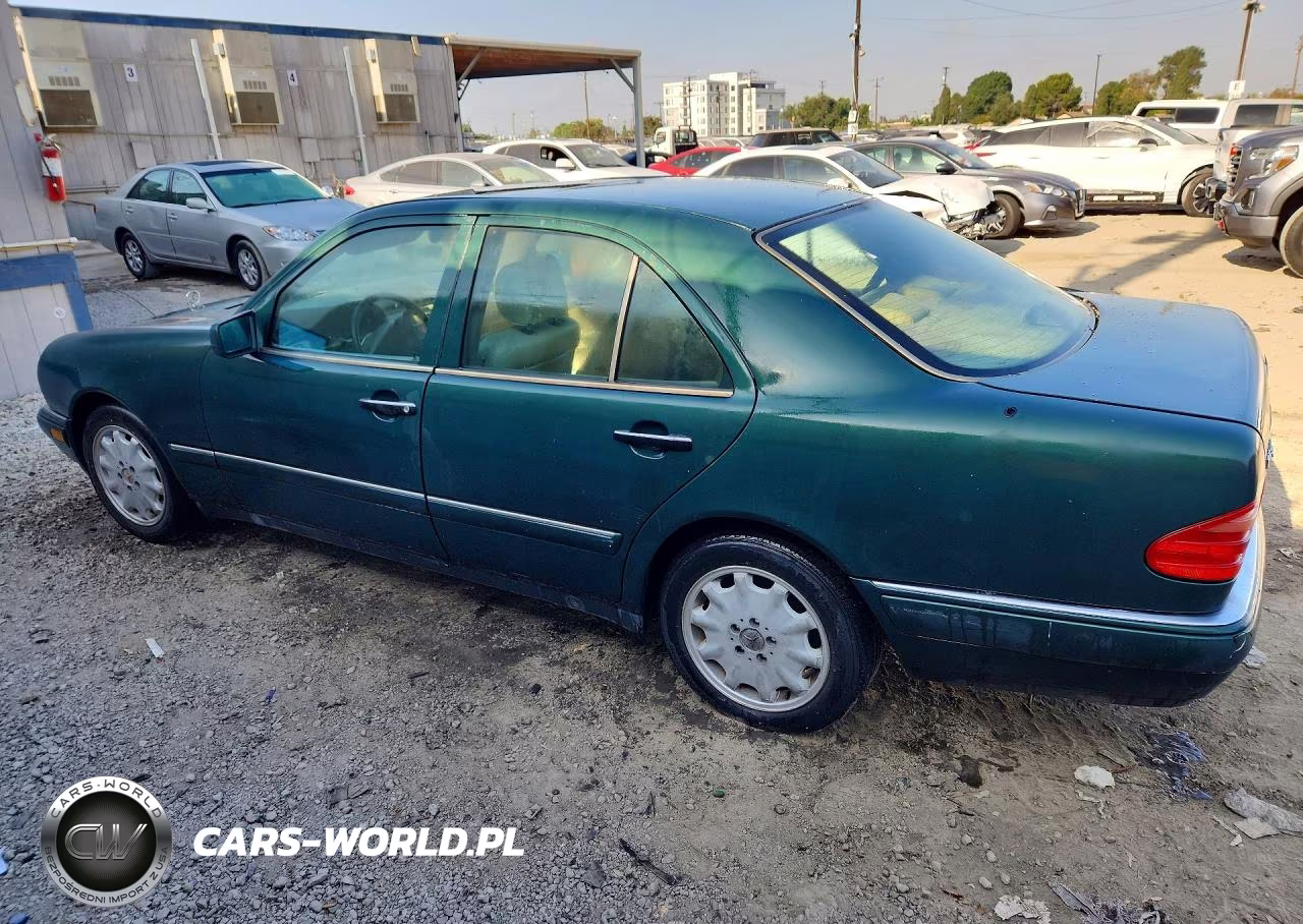 1996 Mercedes-Benz E 320 VIN:WDBJF55F2TJ019255 - 2