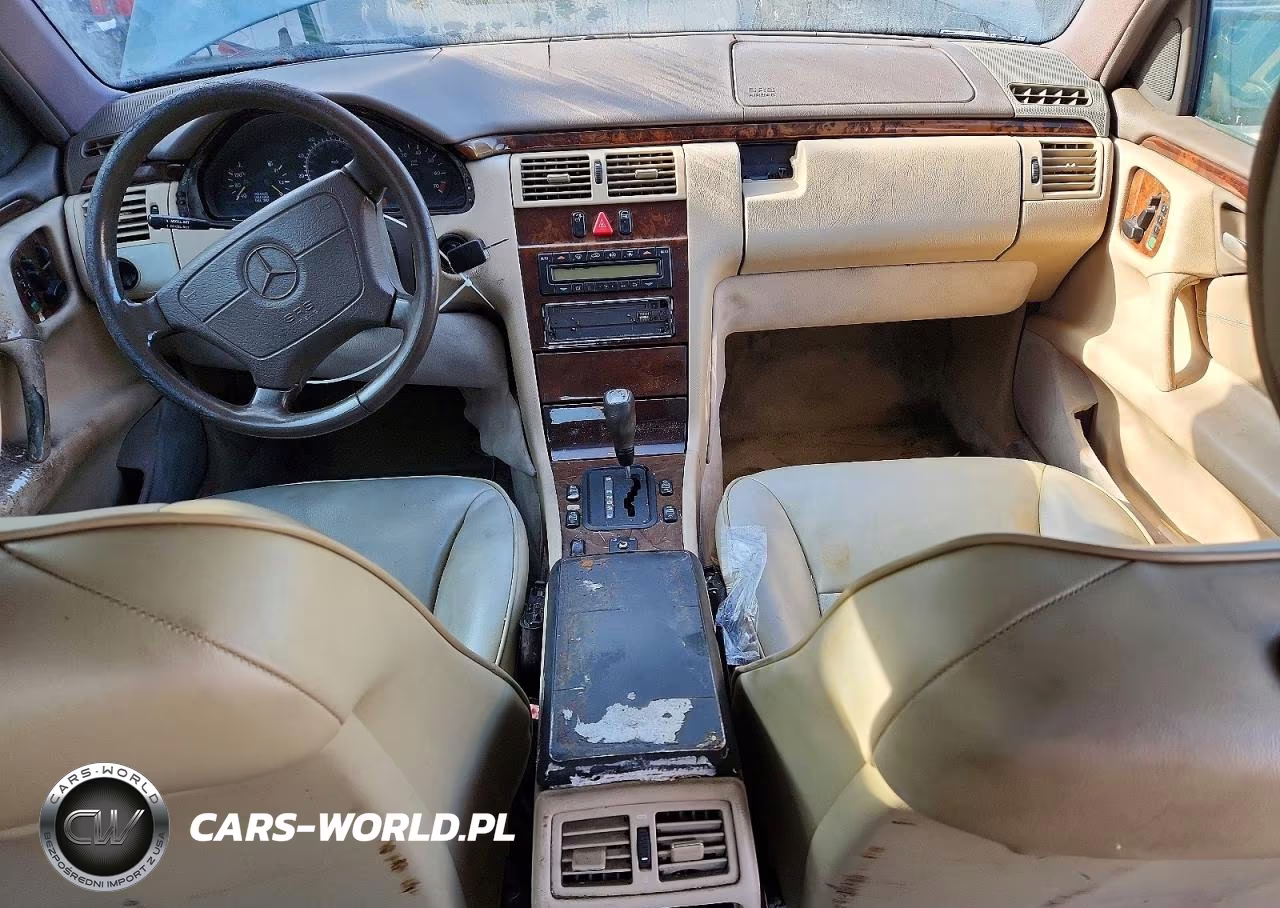 1996 Mercedes-Benz E 320 VIN:WDBJF55F2TJ019255 - 8
