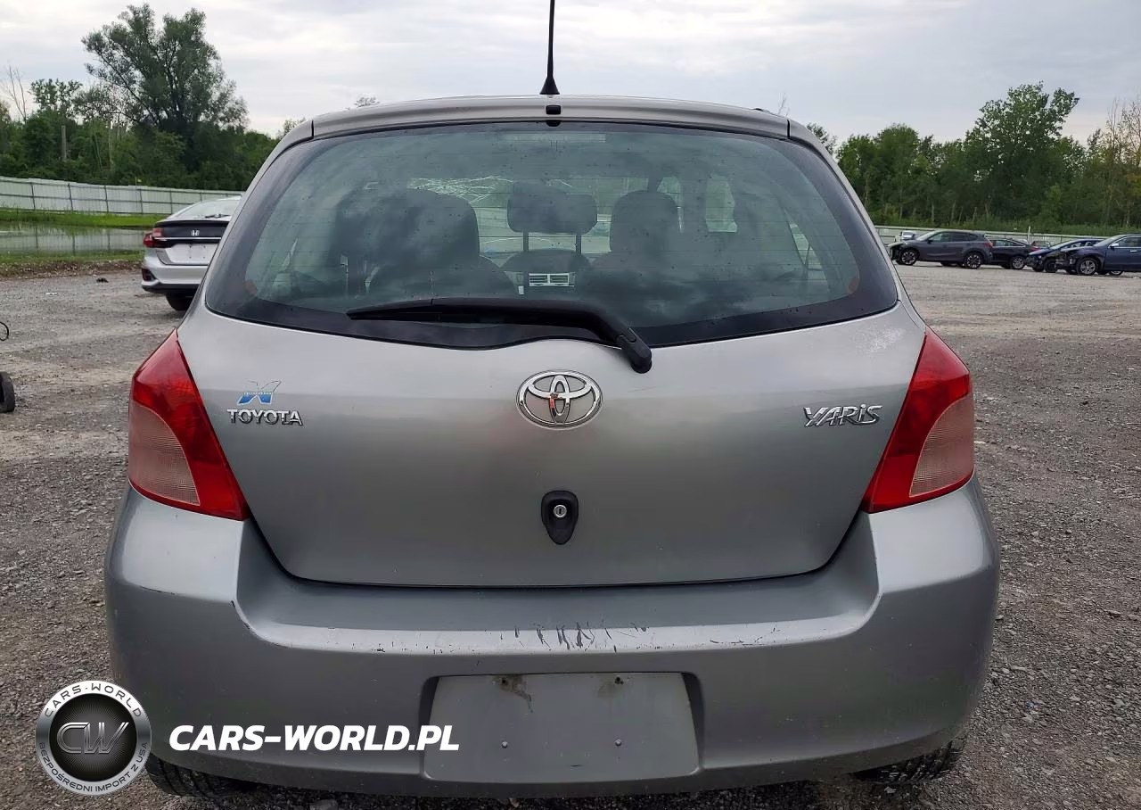 2007 Toyota Yaris Base VIN:JTDJT923375105734 - 6