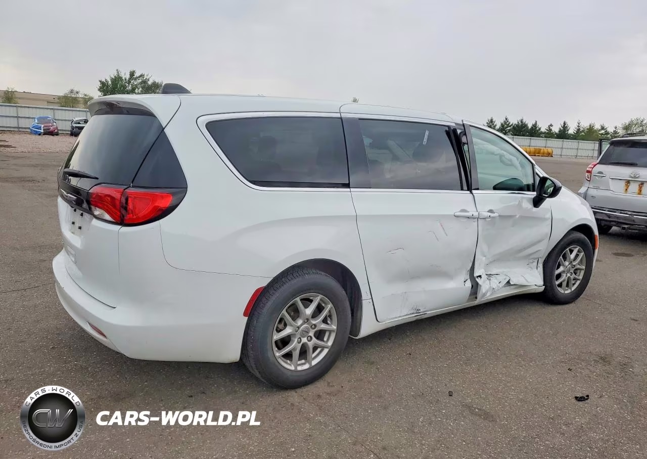 2024 Chrysler Voyager Lx VIN:2C4RC1CG5RR106900 - 3