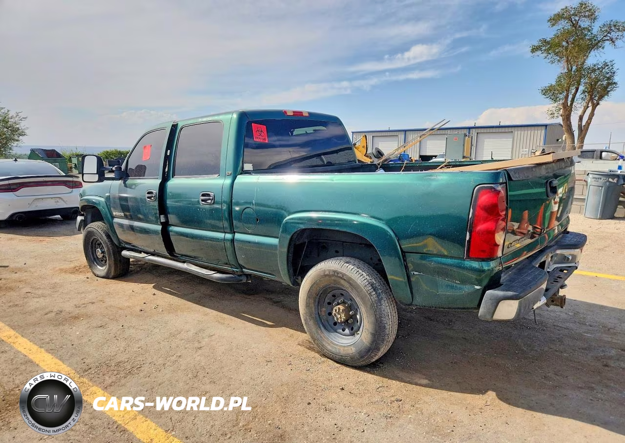 2001 Chevrolet Silverado K2500 Heavy Duty VIN:1GCHK23GX1F122137 - 2