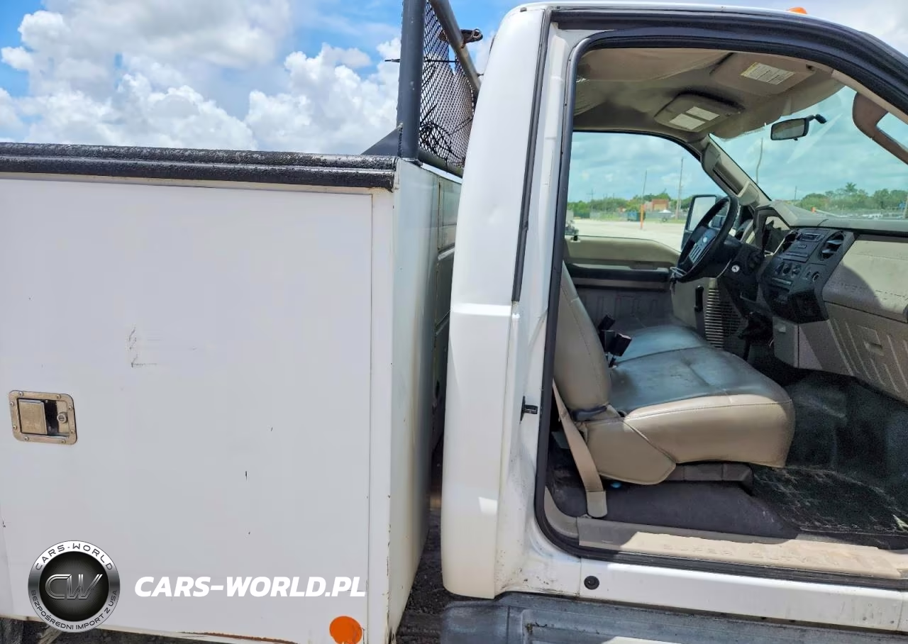 2008 Ford F350 Super Duty VIN:1FDWF36R18EC52608 - 10