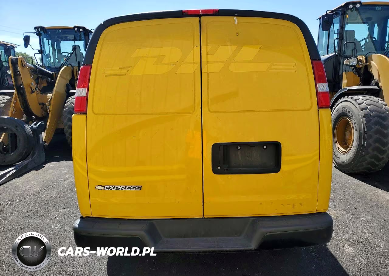 2021 Chevrolet Express 2500 Cargo Delivery Van VIN:1GCWGAFP8M1243376 - 6