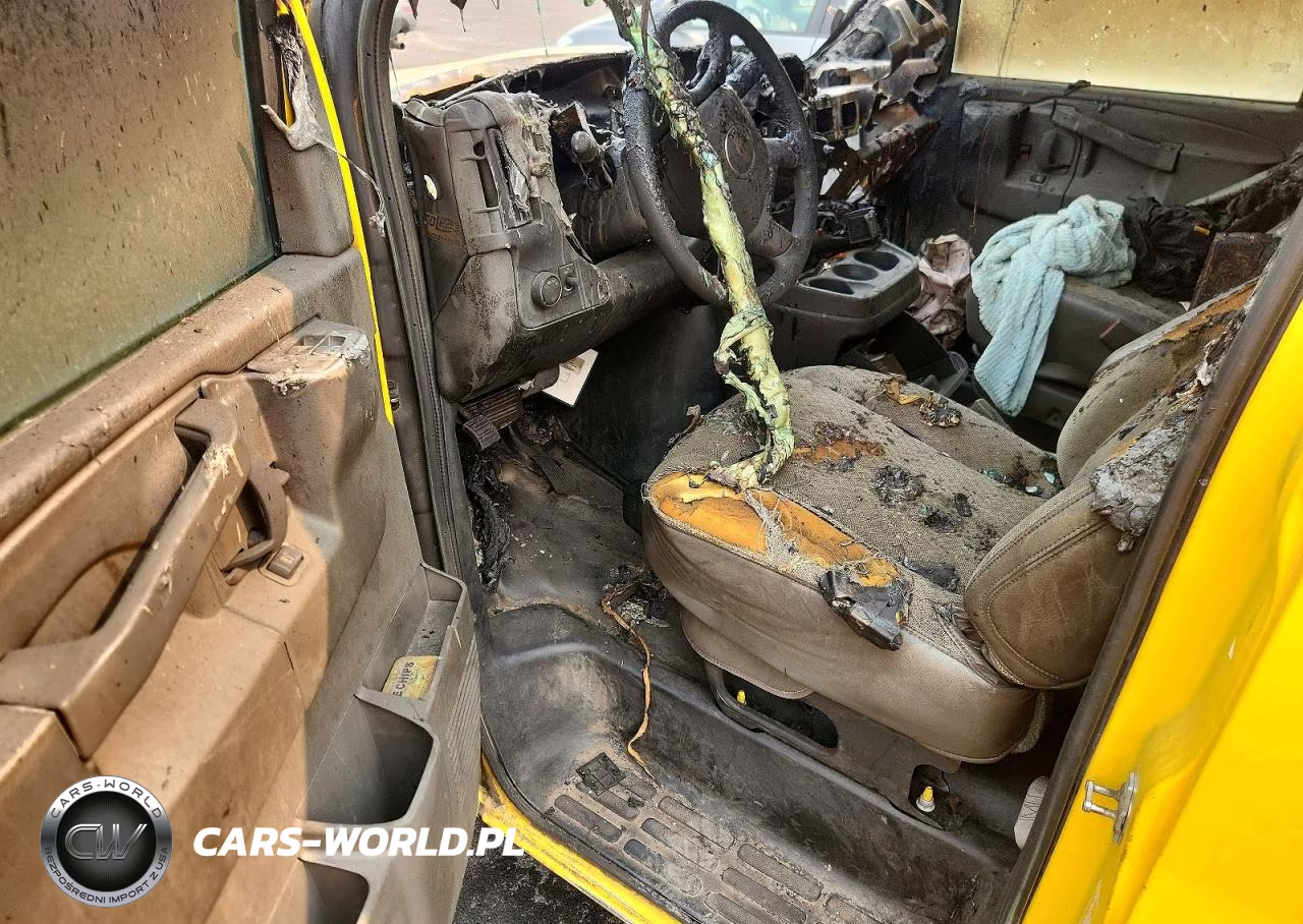 2021 Chevrolet Express 2500 Cargo Delivery Van VIN:1GCWGAFP8M1243376 - 8