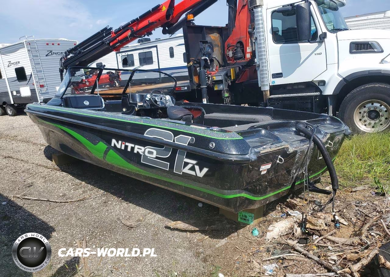 2017 Nitro Zv21 Boat VIN:BUJ81036D717 - 3