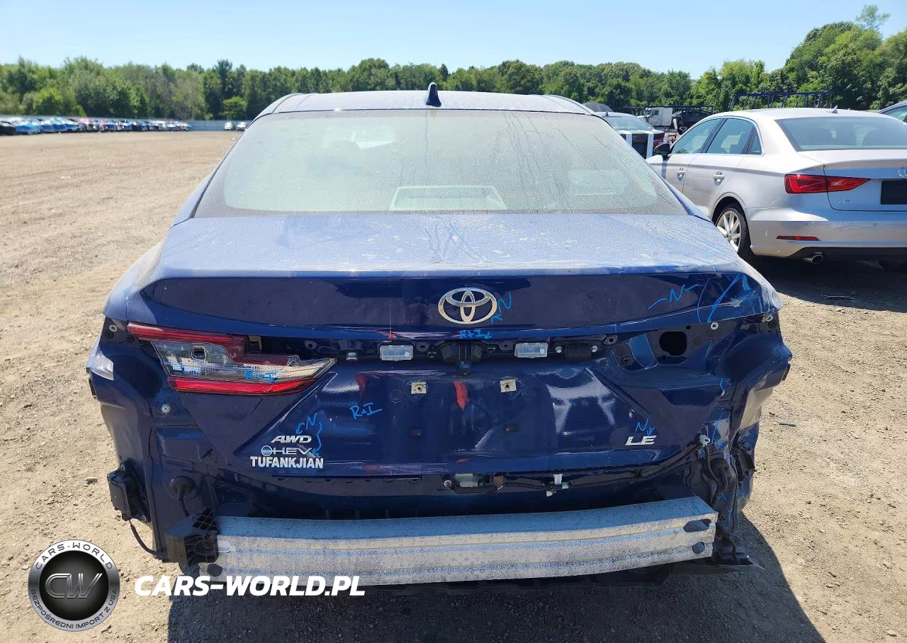 2026 Toyota Camry Le VIN:4T1DBADK1TU037614 - 6