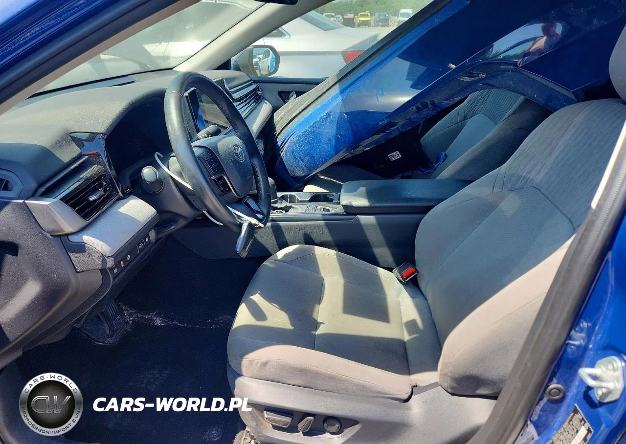 2026 Toyota Camry Le VIN:4T1DBADK1TU037614 - 7