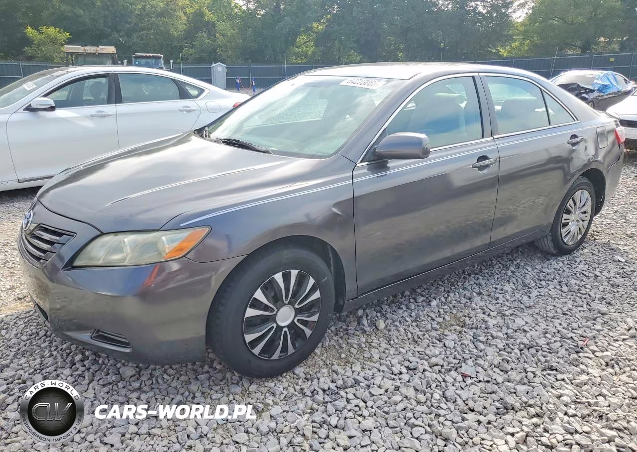 2007 Toyota Camry Le – zdjęcie 1 z 12