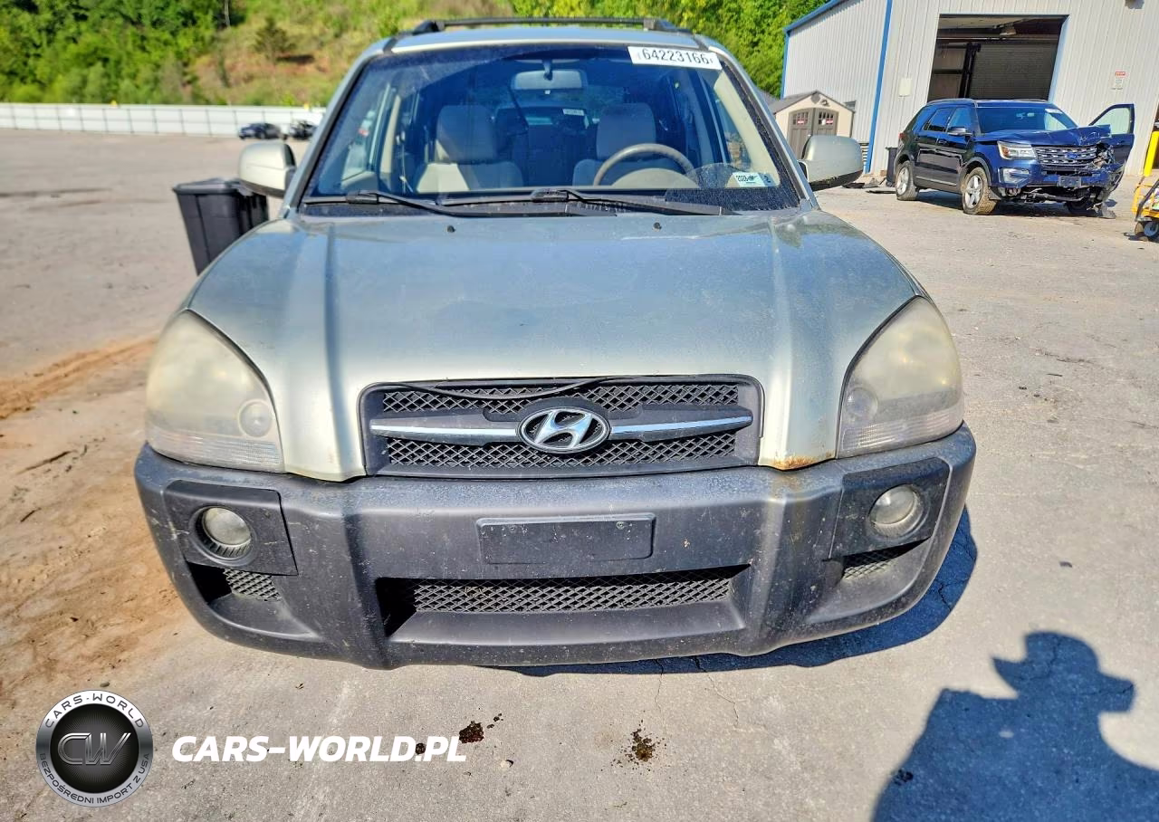 2008 Hyundai Tucson VIN:KM8JN72D38U818174 - 5