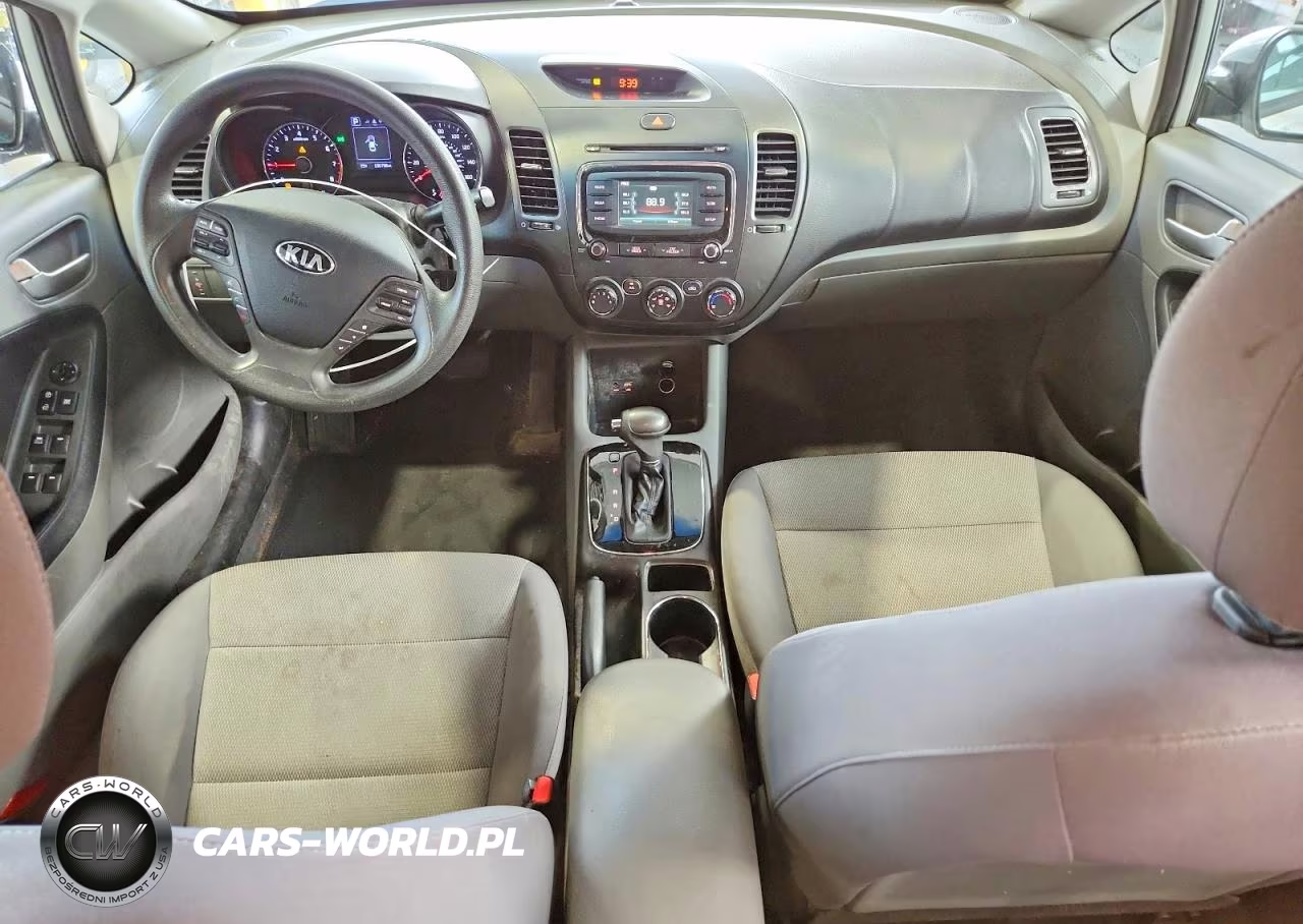 2018 Kia Forte Lx VIN:3KPFK4A71JE277305 - 8
