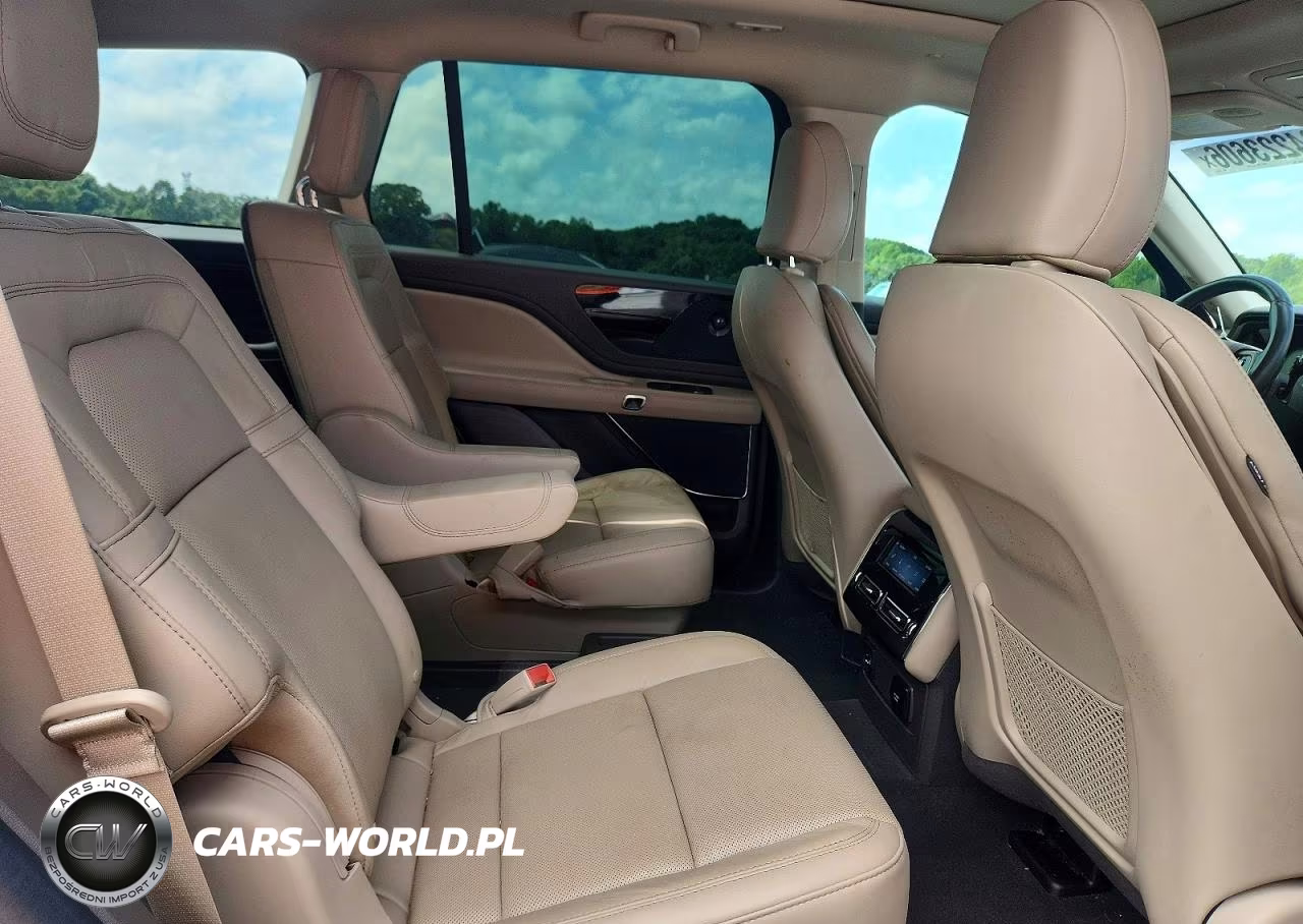 2023 Lincoln Aviator Reserve VIN:5LM5J7WC6PGL04327 - 11