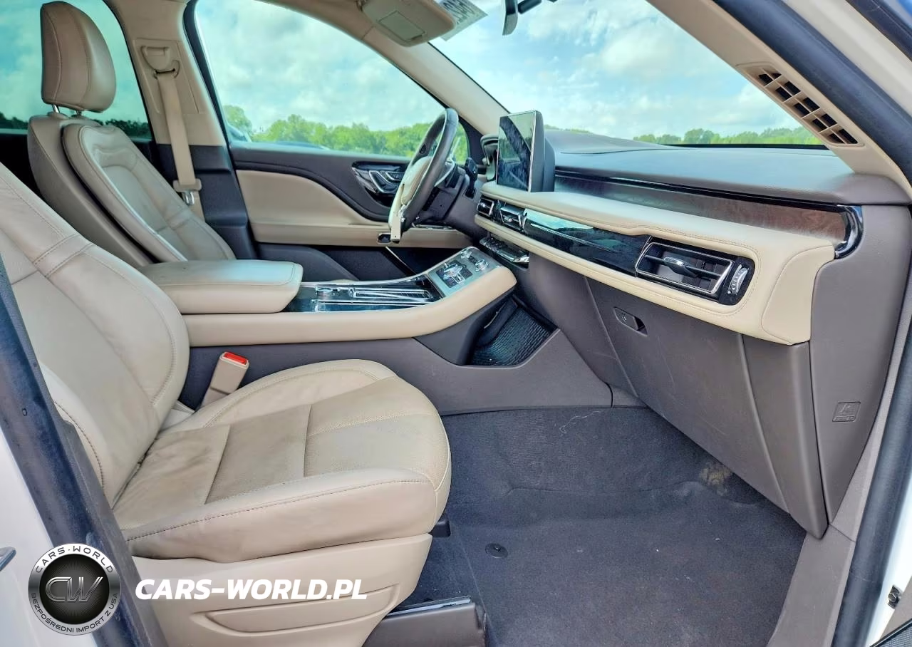 2023 Lincoln Aviator Reserve VIN:5LM5J7WC6PGL04327 - 7