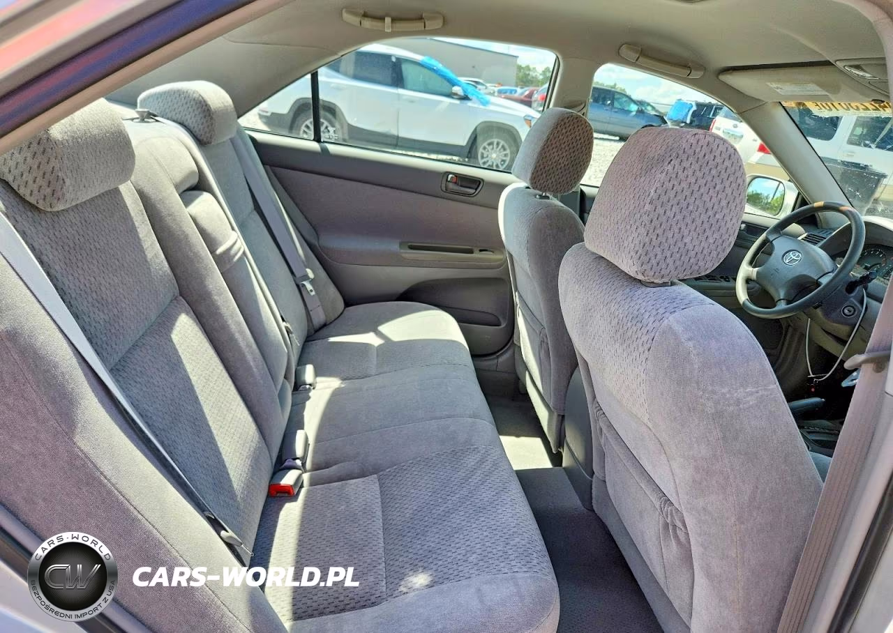 2004 Toyota Camry Le VIN:4T1BE32K84U806253 - 10