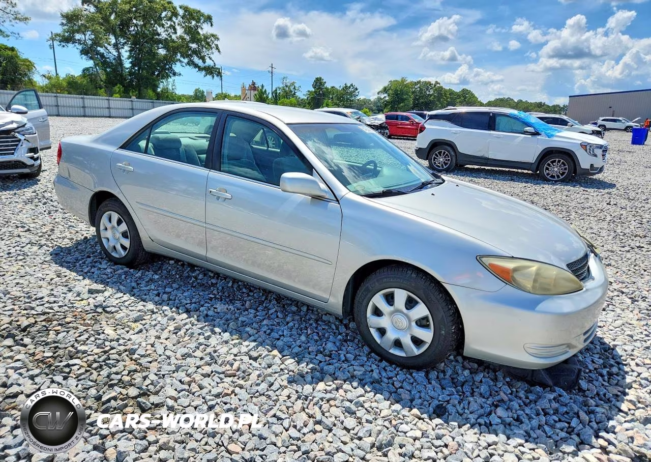 2004 Toyota Camry Le VIN:4T1BE32K84U806253 - 4