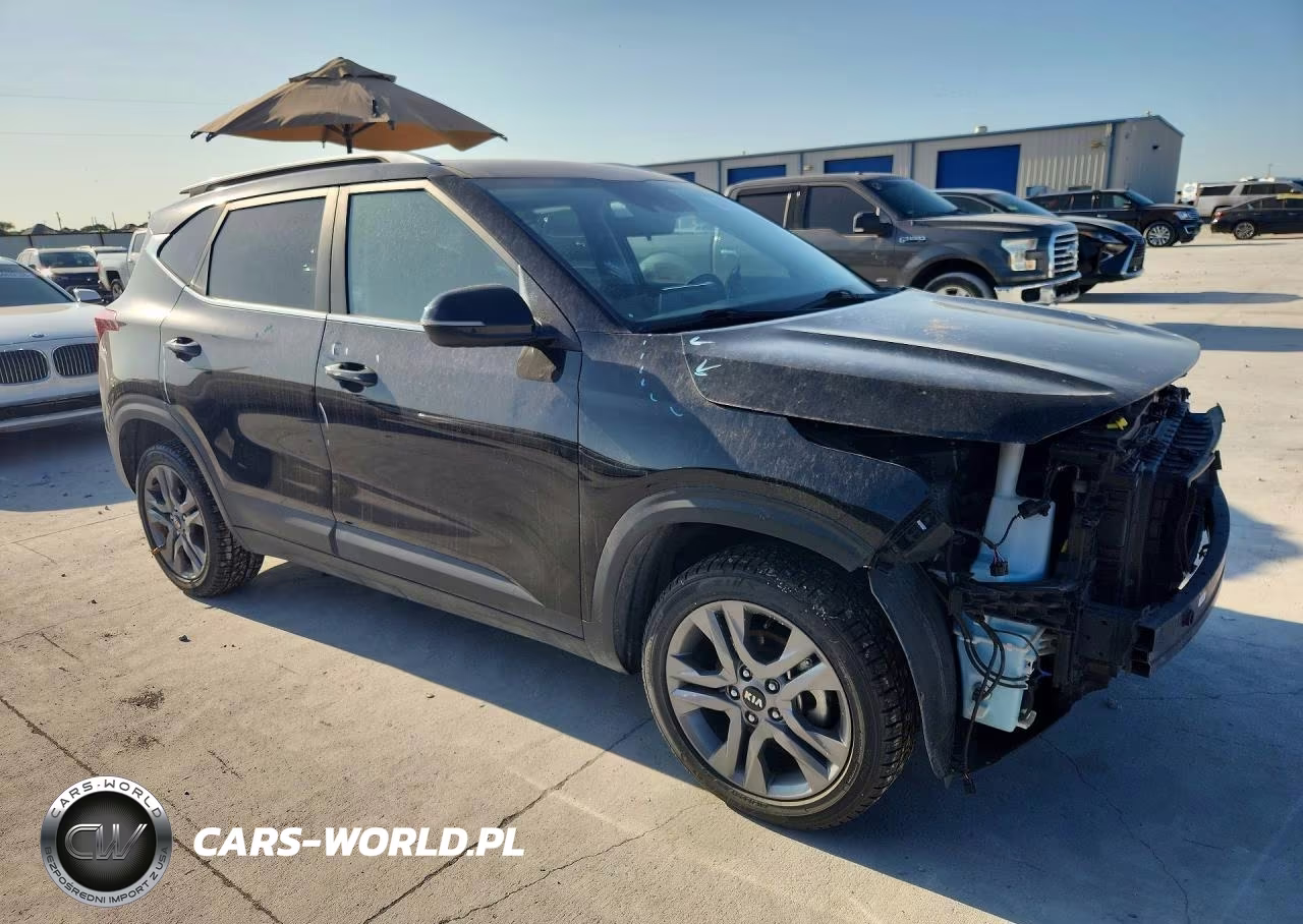 2021 Kia Seltos S VIN:KNDEU2AA1M7115068 - 4