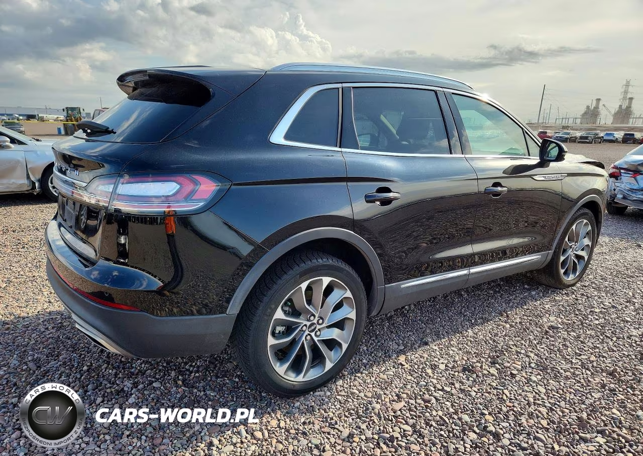 2022 Lincoln Nautilus Reserve VIN:2LMPJ8K93NBL03687 - 3