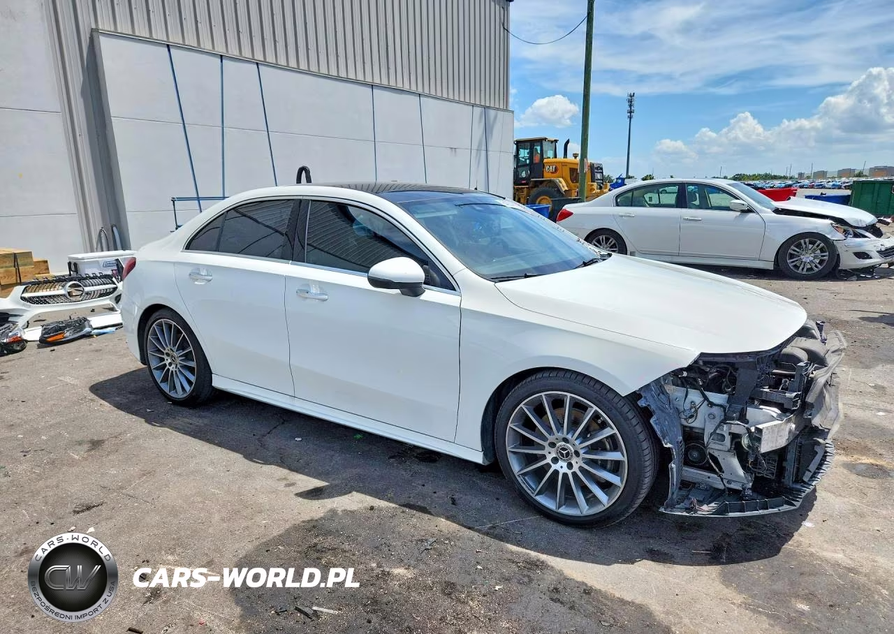 2019 Mercedes-Benz A 220 VIN:WDD3G4EB4KW015343 - 4