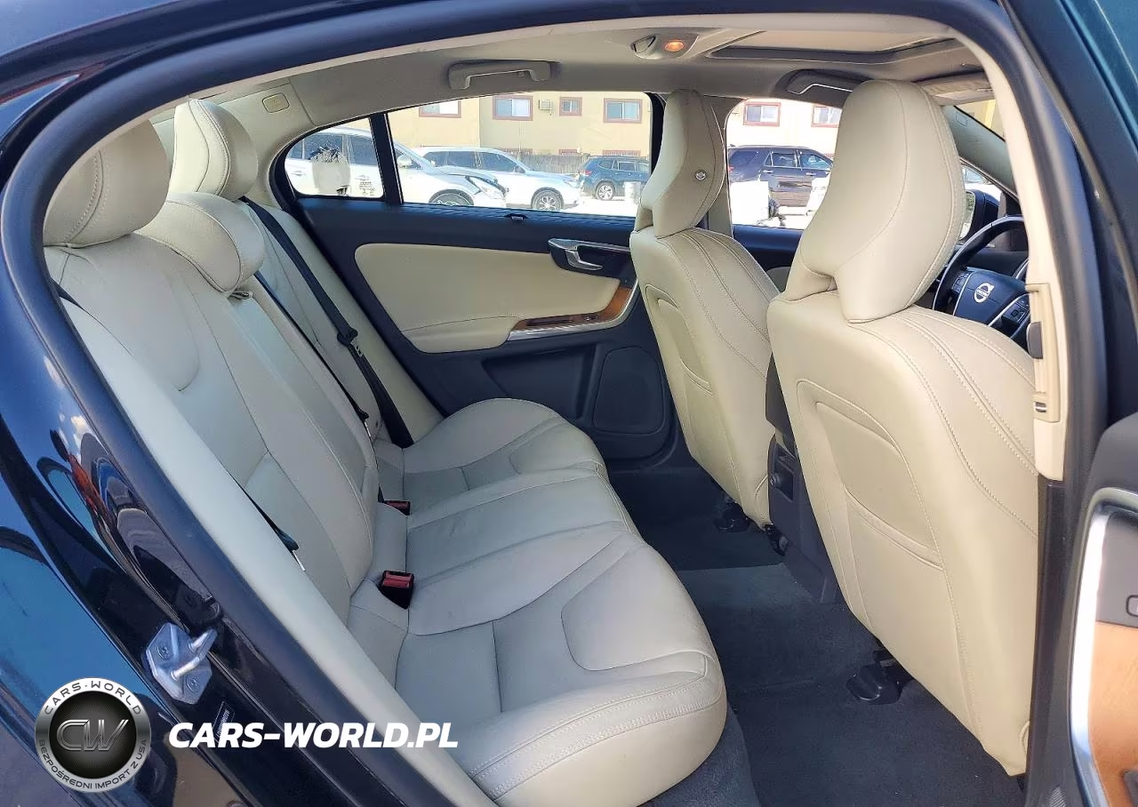 2017 Volvo S60 Platinum VIN:LYV402HM3HB127215 - 10